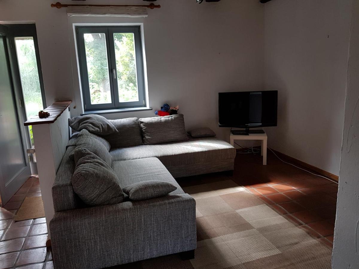 Grosse Wohnung / Haushaelfte In Peetzig Am See Angermunde Eksteriør billede